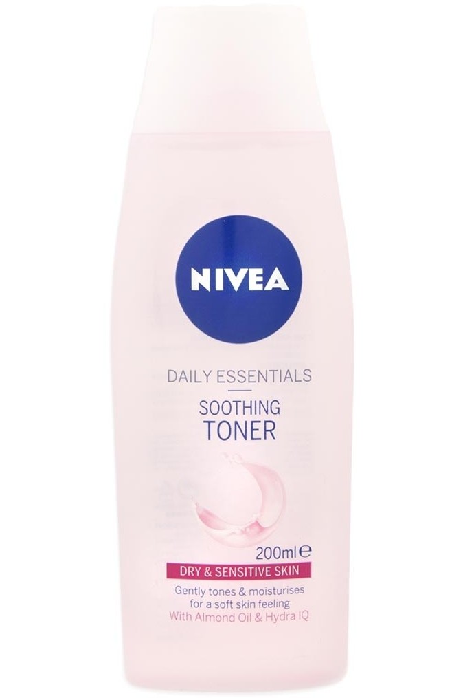 Nivea  Face Wash Soothing Dry To Sensitive Skin 200 ml